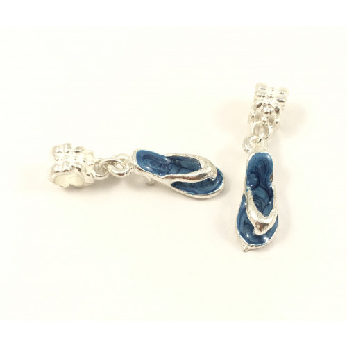 Metal silver sandal blue pendant